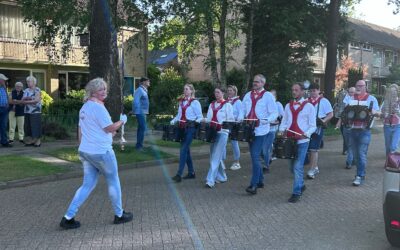 Mark en Gerda in het zonnetje