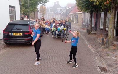 Twirlingoptreden voor jubileum juf