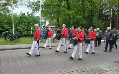 Waardige dodenherdenking in Burgum